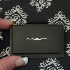 ⭐ 5 For $25 MAC Studio Fix Powder Compact Foundation